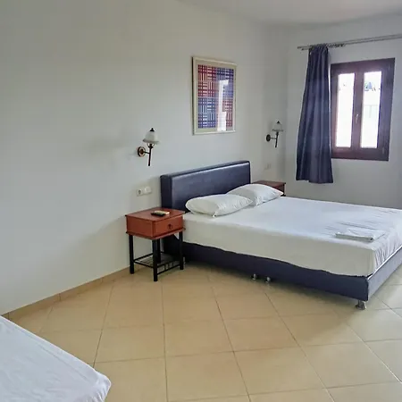 Apartment Alex Mike Agia Anna (Naxos)