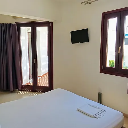Apartment Alex Mike Agia Anna (Naxos)
