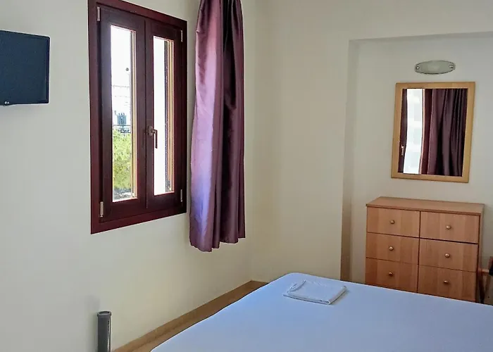 Alex Mike アパート